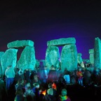 summer_solstice_eve_021800px-stonehenge_.jpg